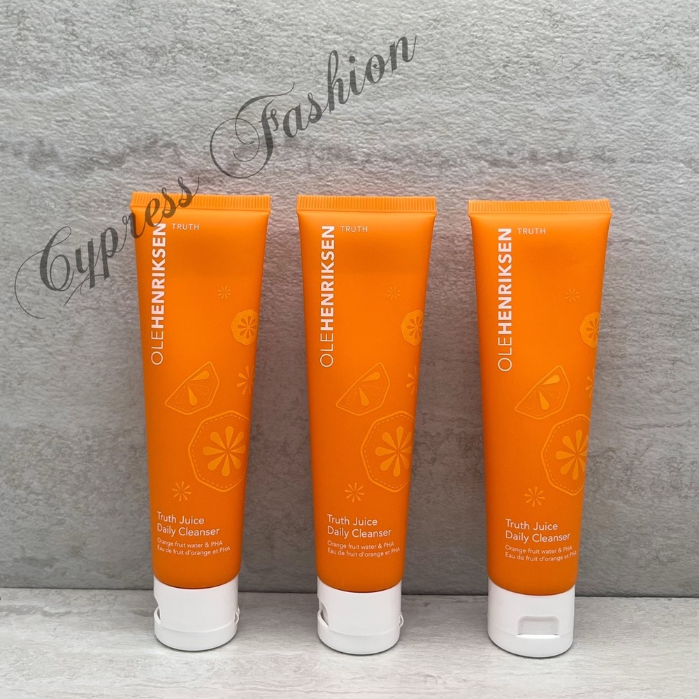 ☄️$20 Three Ole Henriksen Truth Juice Daily Cleansers